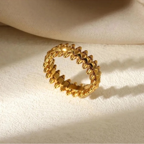 CLASH DE GOLD RING - Picture 3 of 3